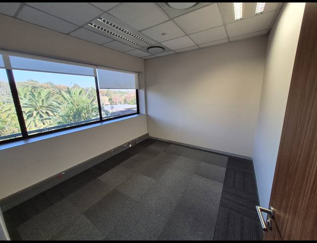 422M² OFFICE TO LET IN WOODMEAD